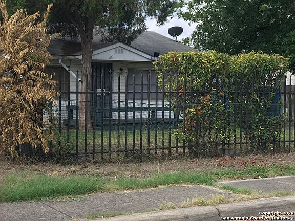 2nd image of 4222 W Salinas St