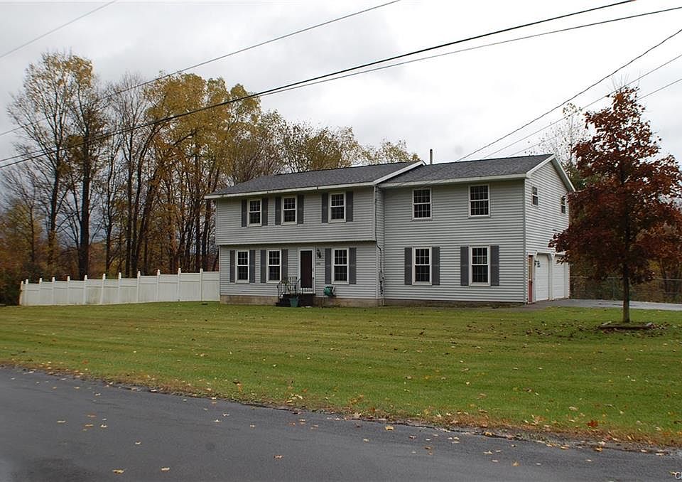 1st image of 5701 Lovers Ln