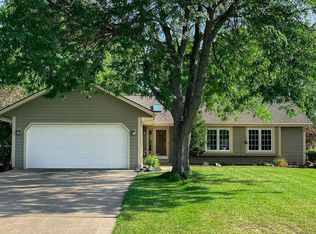 26429 Hummingbird Dr, Wind Lake, WI 53185