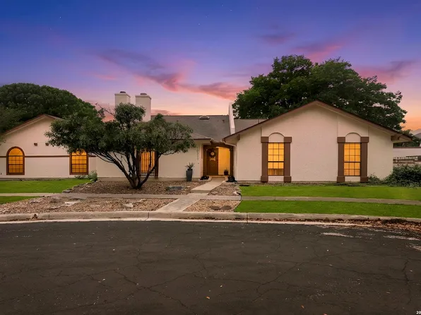 10311 GRAND CIR, San Antonio, TX 78239
