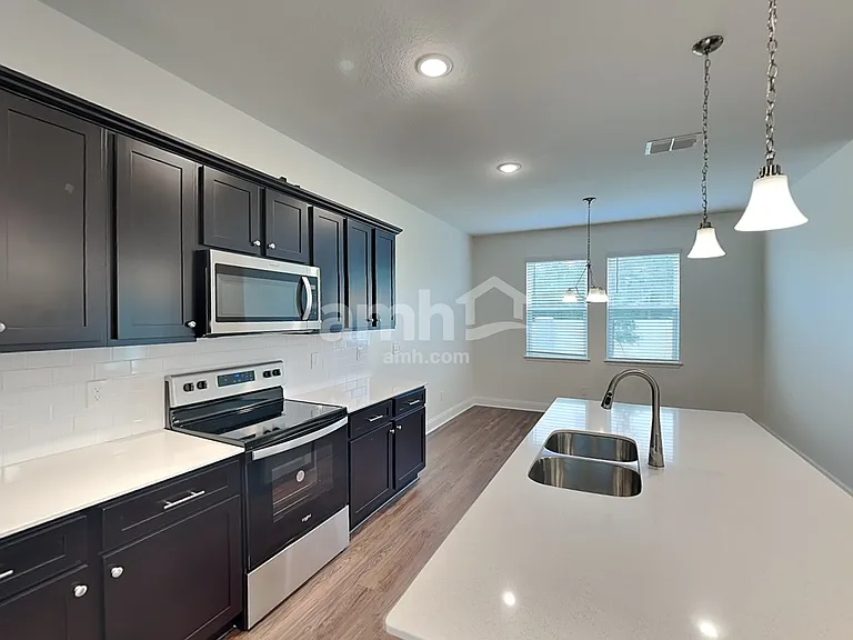 6062 Little Bluff Cir — Photo 3