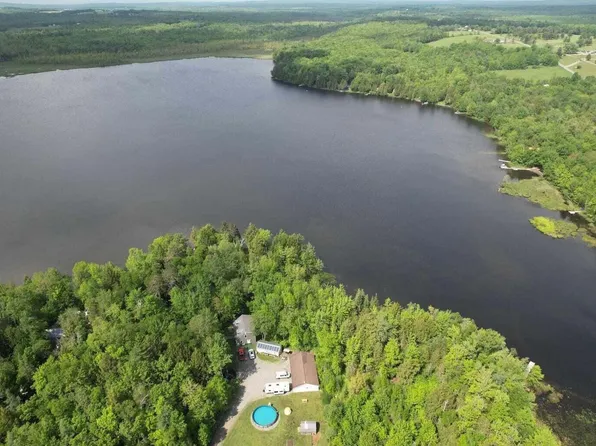 59 Camp Road, Palmyra, ME 04965