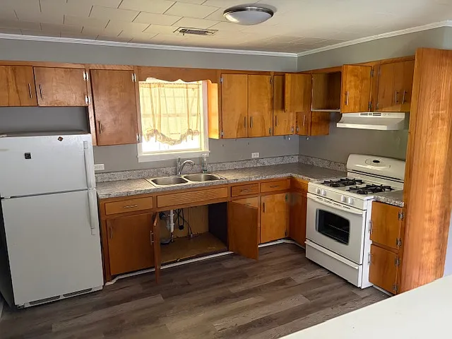 102 Tech Dr — Photo 7