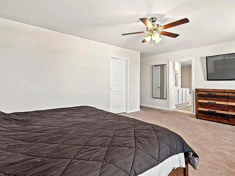 2807 Ophelia Way — Photo 10