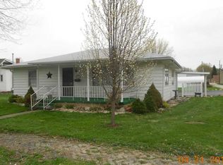 106 W Walnut St, Waynetown, IN 47990