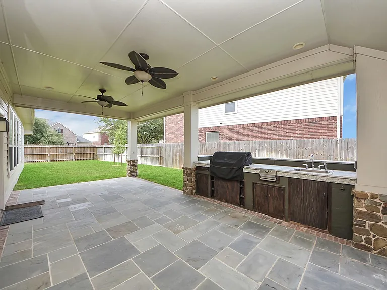 18403 Sierra Falls Ct — Photo 46