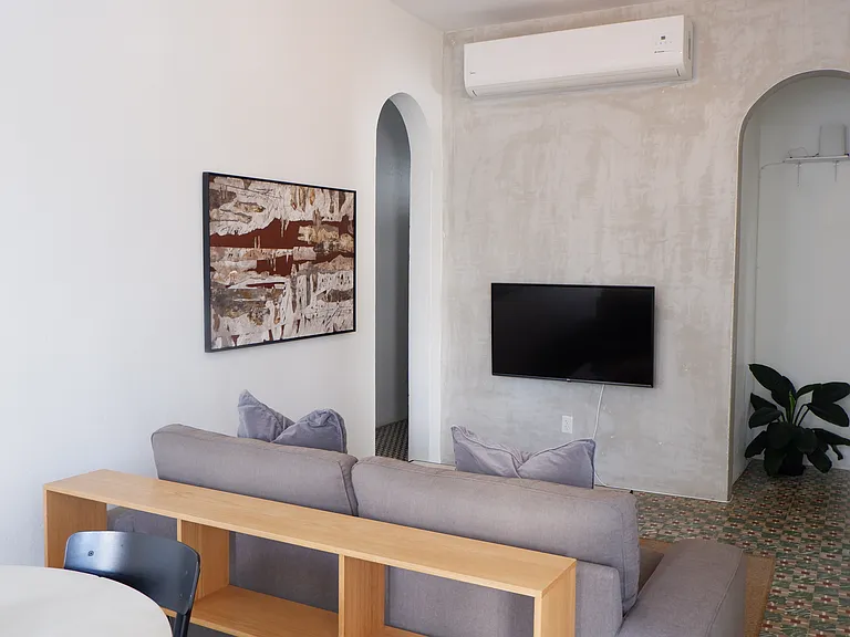 58 Calle Taft #3 — Photo 4