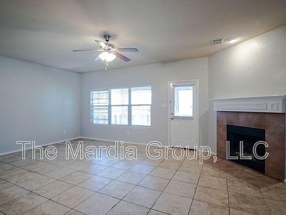 4th image of 1105 Concan Dr