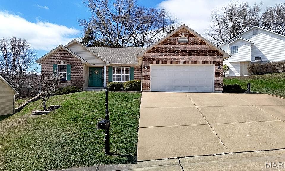 1st image of 308 Williamsburg Dr