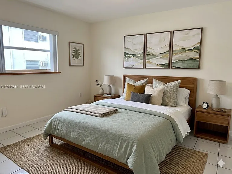 3052 SW 27th Ave #204 — Photo 6