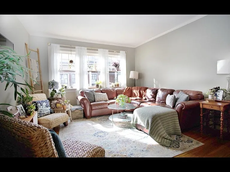 691 Penn Ave NE #9 — Photo 6