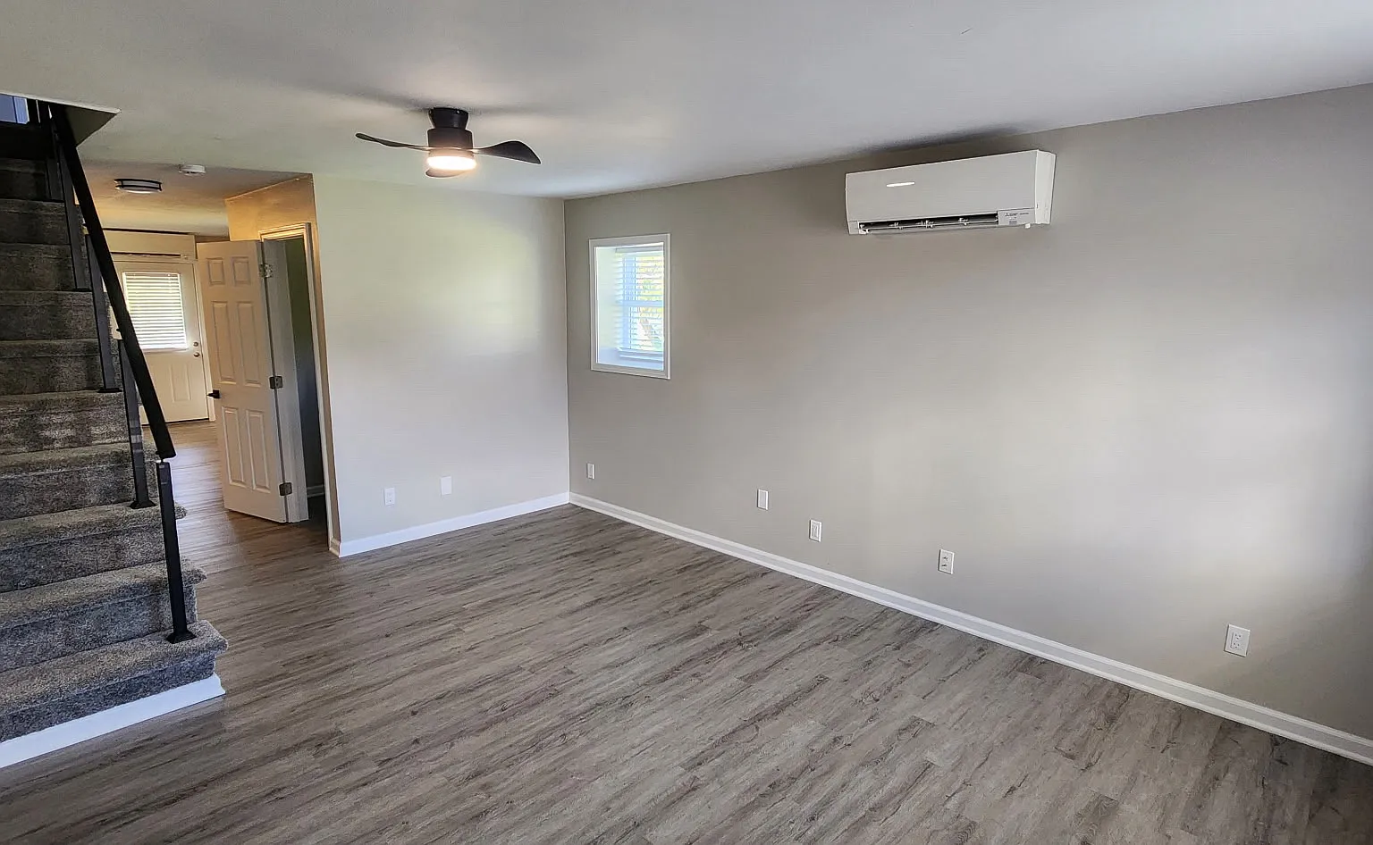 2 bed, 1.5 bath, 1100 sqft, $1,900 — Photo 4