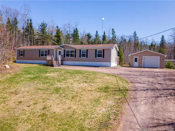 206 Creek Rd, Studholm, NB E4G 3C2