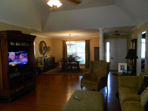 4th image of 864 Bayou Vista Dr