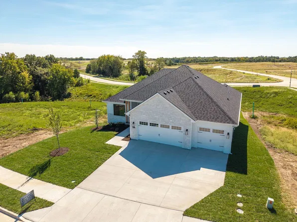 5312 Whisper Dr, Columbia, MO 65203