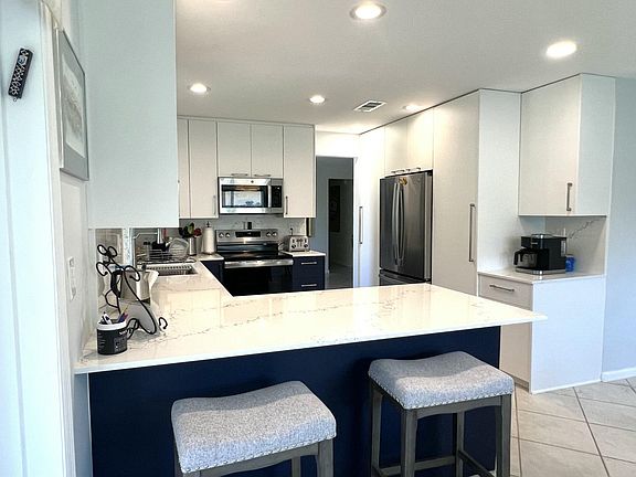 4th image of 3289 NW 25th Way #0