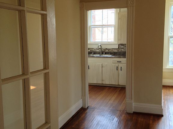 4th image of 2800 Rivermont Ave #3