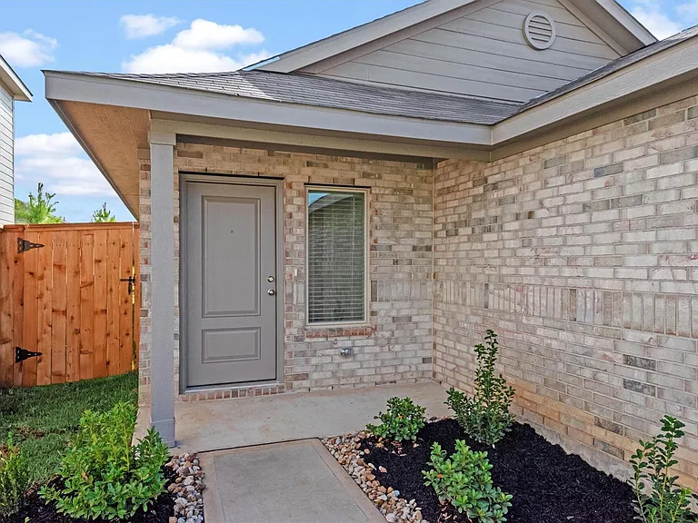 1525 San Sebastien Dr — Photo 19