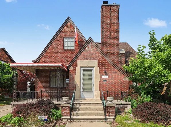11651 Gallagher St, Hamtramck, MI 48212