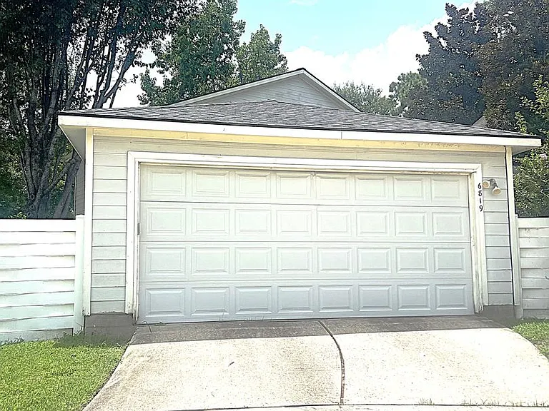 6819 Kingwood Glen Dr — Photo 34