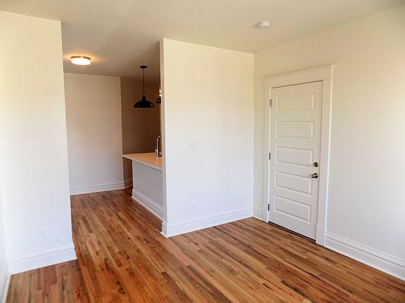 4th image of 4130 McRee Ave APT 2E