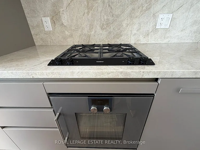 1315 Bay St #2201 — Photo 19