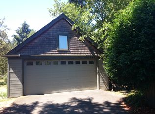 9615 39th Ave SW, Seattle, WA 98136