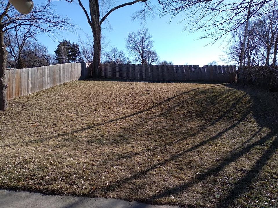 2nd image of 4035 J St