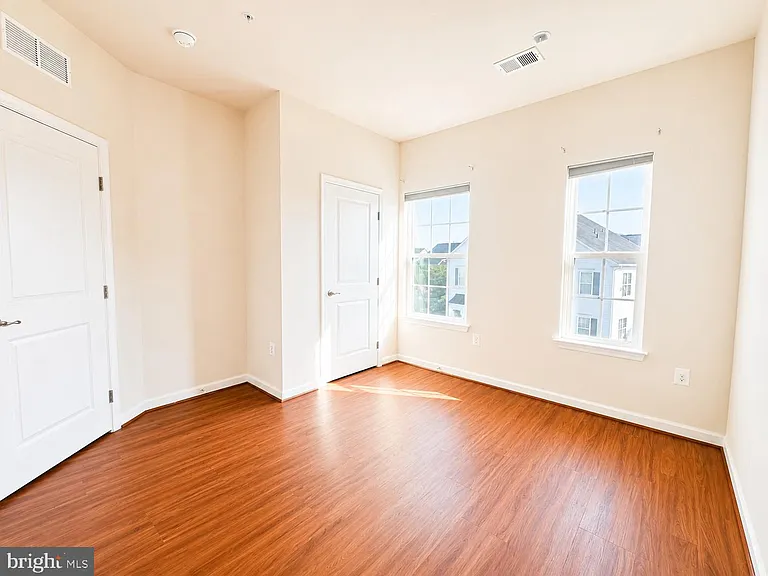 22605 Winding Woods Way — Photo 30