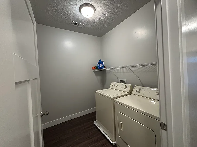 3727 W 1530 N #303 — Photo 16