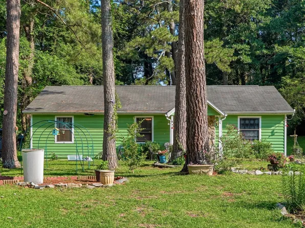 773 Whitehall Dr, Lawrenceville, GA 30043