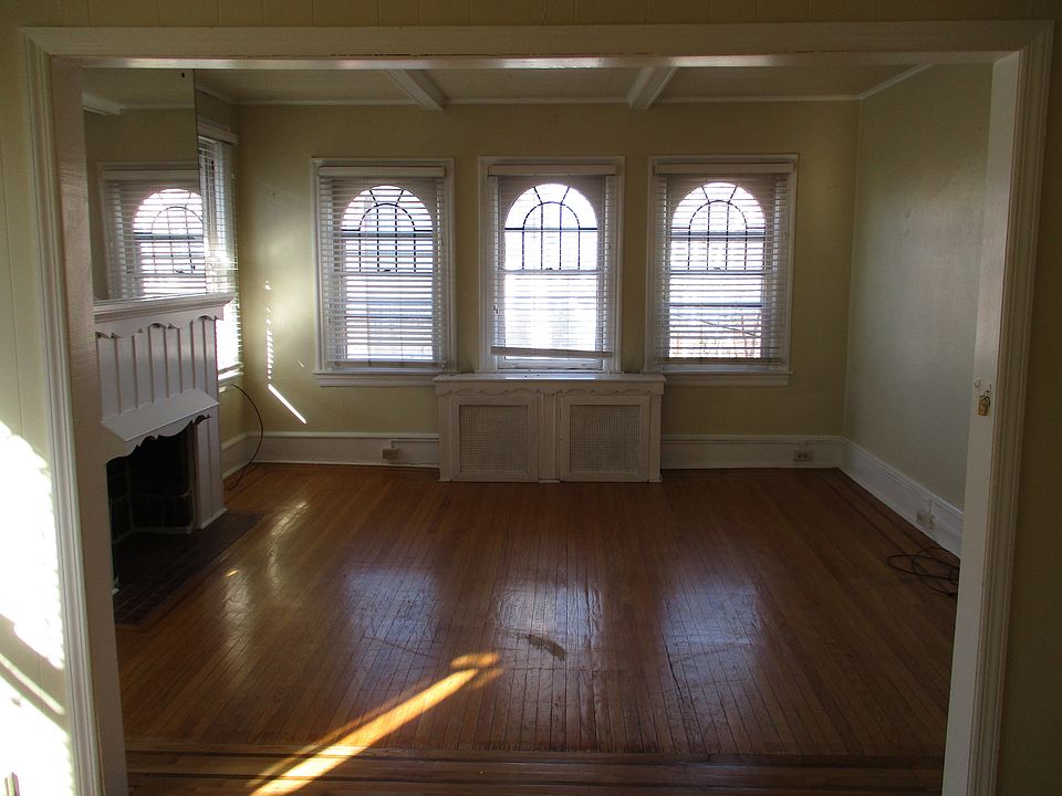 Bright spacious living room