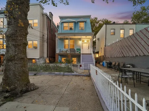 84 Waverly Street image 1 of 38