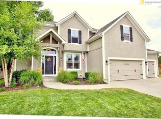 20206 W 224th Ter, Spring Hill, KS 66083