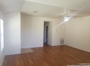 11207/11209 Terra Loop Rd, San Antonio, TX 78233