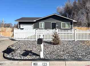 123 12th St, Alamosa, CO 81101