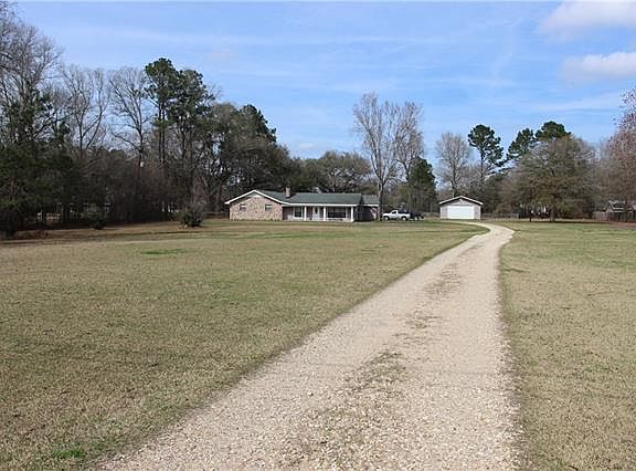 2nd image of 146 Frickey Ln