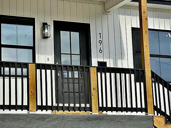 2nd image of 196 Pearson St