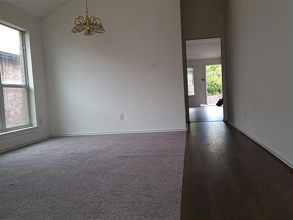 3rd image of 2902 Bahar Dr