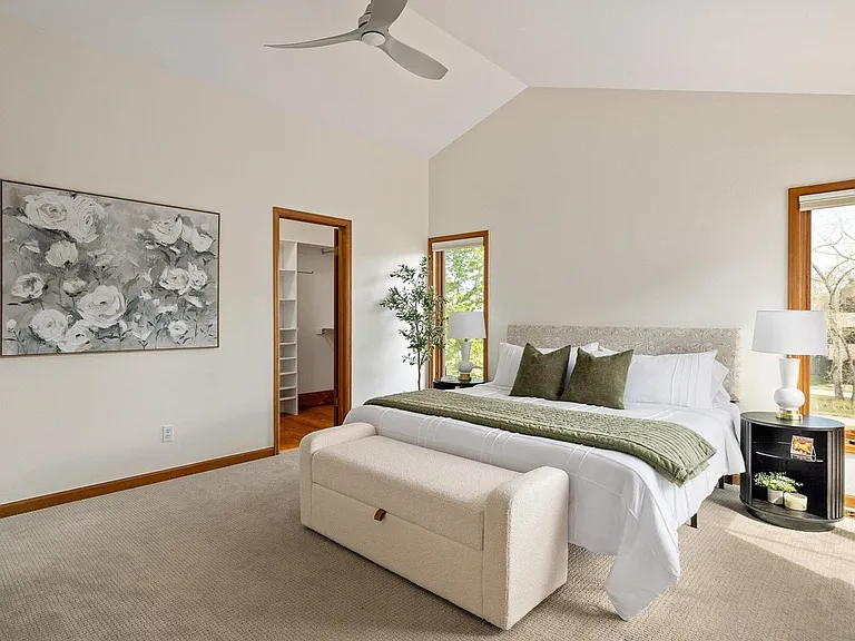 3966 Promontory Ct — Photo 10