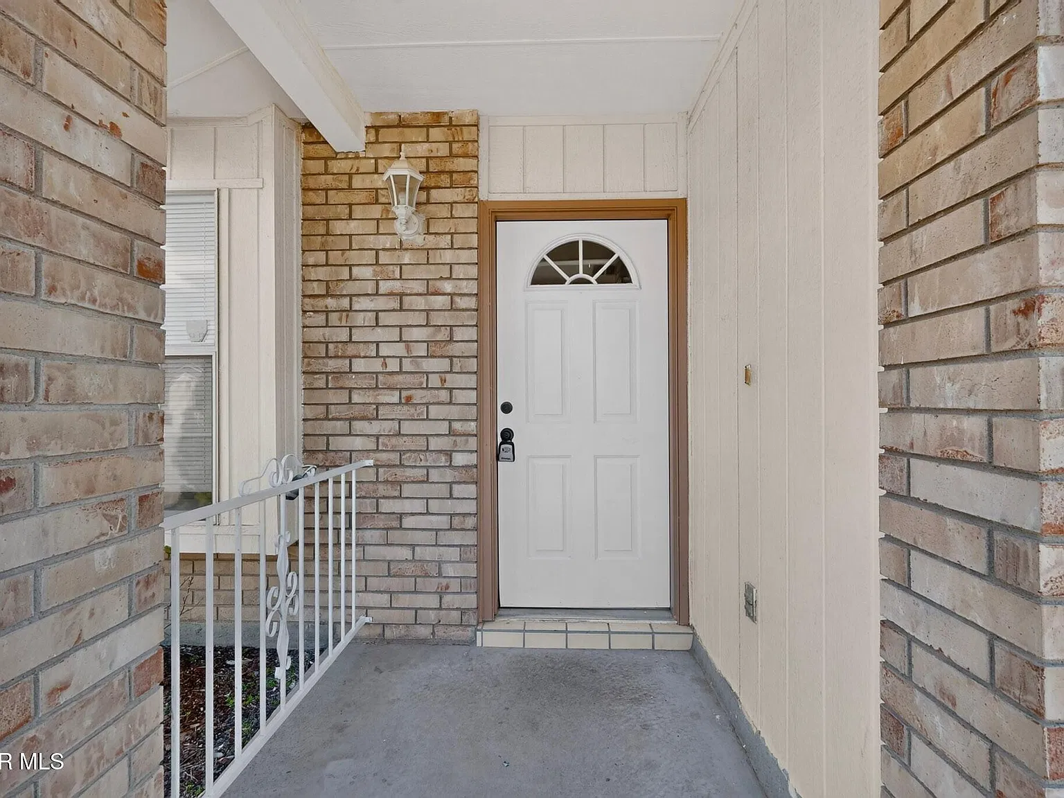 3 bed, 2.0 bath, 1158 sqft, $1,450 — Photo 4
