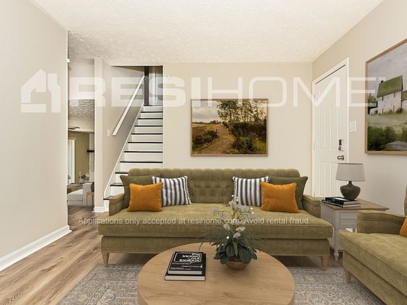 5th image of 70 Homestead Pl