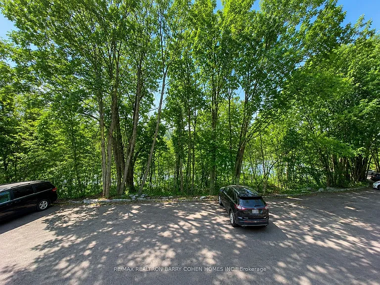 107 Chatsworth Dr #MAIN — Photo 16