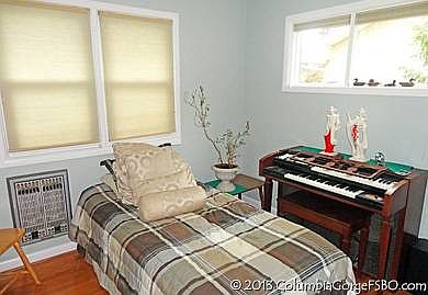 2nd Beadroom