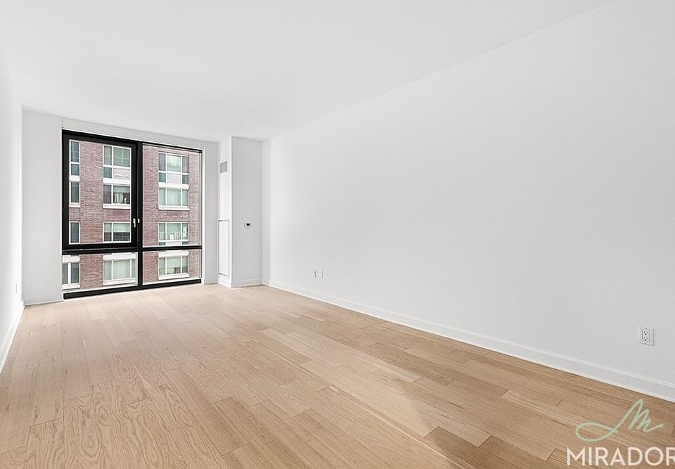 1st image of 21 W End Ave APT 1216