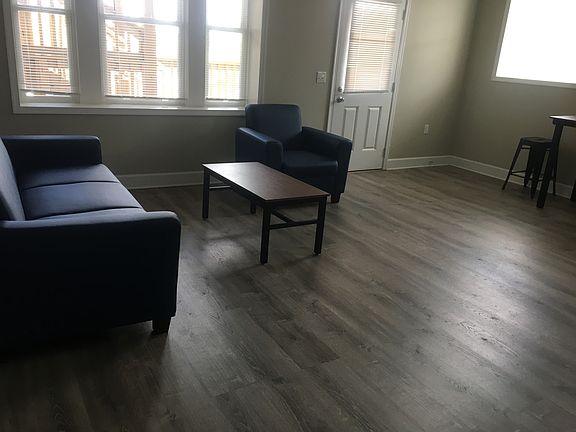 3rd image of 140 W Antietam St #10