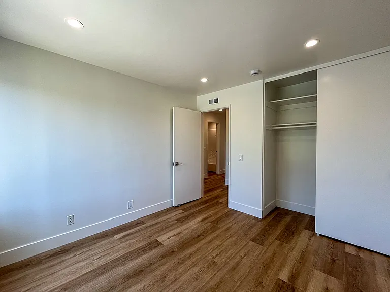 5281 Tattershall Ave — Photo 19
