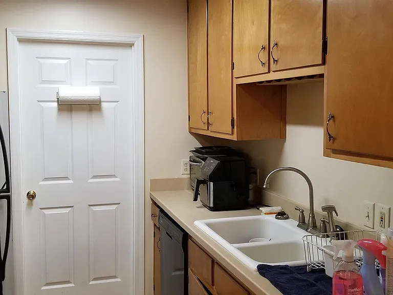 3724 Donovan Dr #C — Photo 7