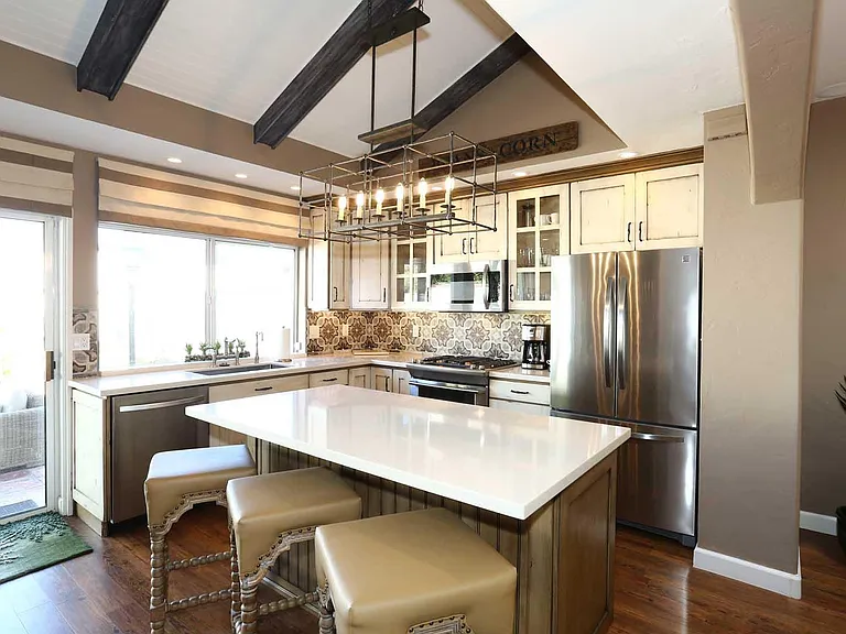 5804 N Scottsdale Rd — Photo 8