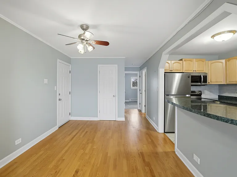 2413 Randall Ln #3B — Photo 8